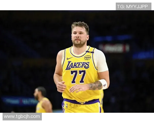 3位球星被摆上货架！2.1亿豪阵准备重建，不要东契奇，威少好机会